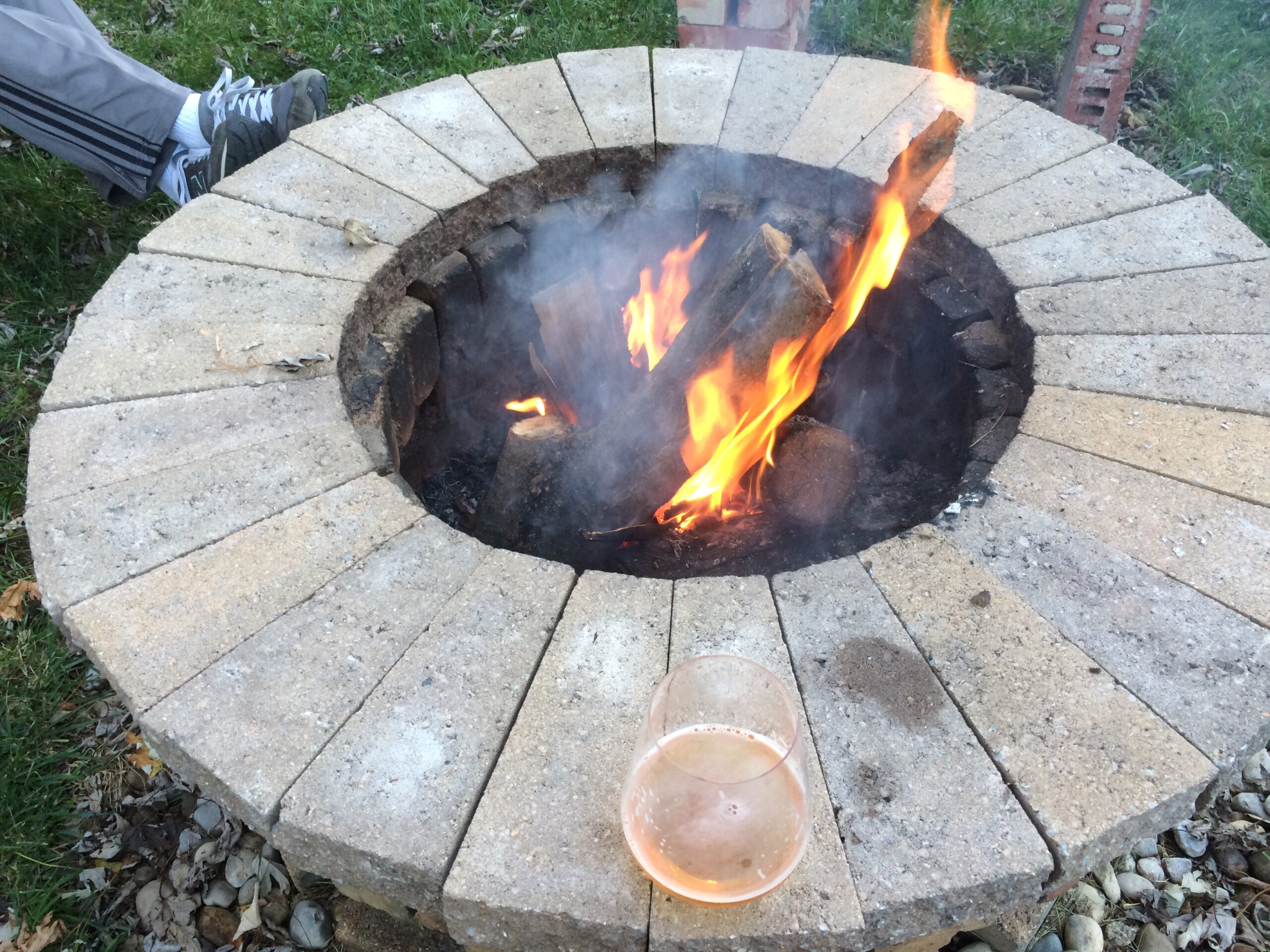 How to Build an Easy DIY BBQ Fire Pit